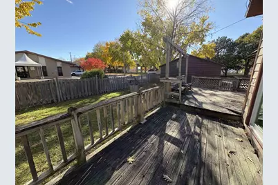 521 Clinton Street, Green Bay, WI 54303 - Photo 4