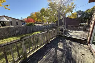 521 Clinton St, Green Bay, WI 54303 - Photo 4