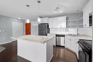 118 S Washington Street, Green Bay, WI 54301 - Photo 6