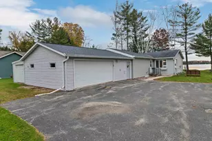 9407 Koby Ln, Pound, WI 54161 - Photo 4