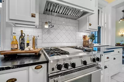 902 S Madison Street, Green Bay, WI 54301 - Photo 20