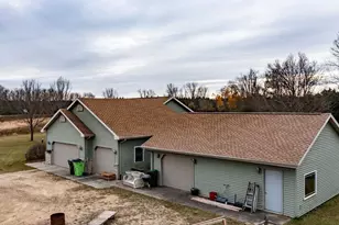 E8835 Huntley Rd, New London, WI 54961 - Photo 32