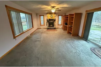 E8835 Huntley Road, New London, WI 54961 - Photo 12