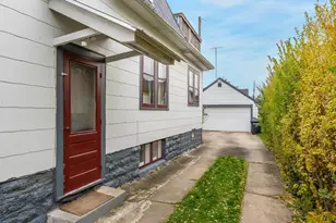 1235 Walnut St, Oshkosh, WI 54901 - Photo 36