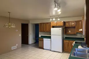 N15033 Dutton Ave, Amberg, WI 54102 - Photo 4