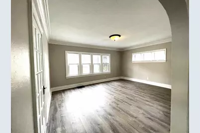 532 Boyd Street, Oshkosh, WI 54901 - Photo 2