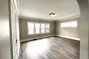 532 Boyd St, Oshkosh, WI 54901 - Photo 2