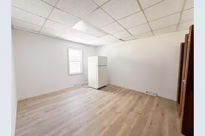 313 E Center Street, Shawano, WI 54166 - Photo 8