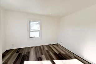 313 E Center St, Shawano, WI 54166 - Photo 18