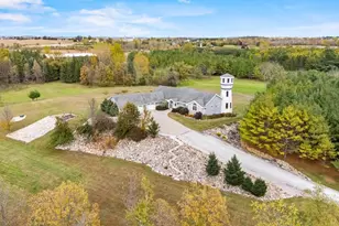 7207 Fairview Rd, Denmark, WI 54208 - Photo 76