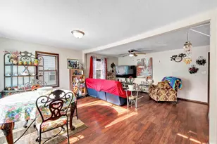 1026 27th St, Two Rivers, WI 54241 - Photo 4