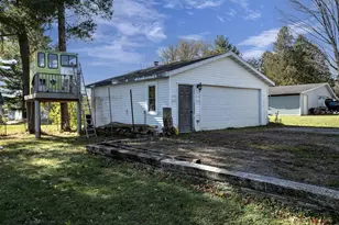 623 Cedar St, Edgerton, WI 54486 - Photo 8