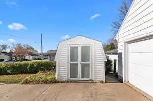 304 E 17th St, Kaukauna, WI 54130 - Photo 26