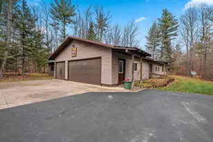 14754 N McComb Lake Ln, Mountain, WI 54149 - Photo 12