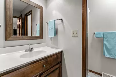 2768 Independence Drive, Green Bay, WI 54304 - Photo 22