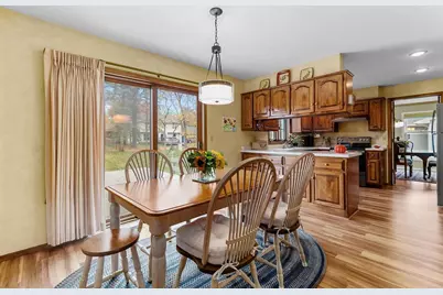 2768 Independence Drive, Green Bay, WI 54304 - Photo 12