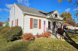 743 Madison St, Neenah, WI 54956 - Photo 4