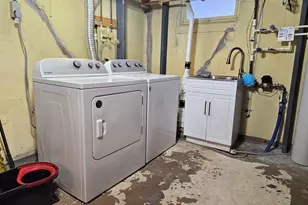 743 Madison St, Neenah, WI 54956 - Photo 32