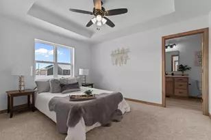 2045 Red Fox Ln, Kaukauna, WI 54130 - Photo 14