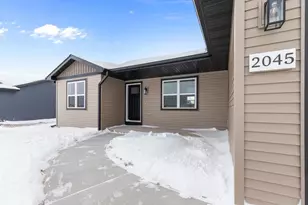 2045 Red Fox Ln, Kaukauna, WI 54130 - Photo 28