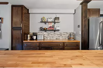 404 Stonehedge Road, Green Bay, WI 54302 - Photo 8