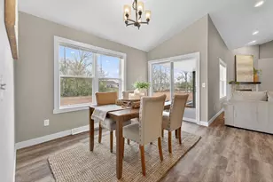 1621 Founders St, Neenah, WI 54956 - Photo 12