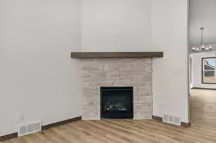 N9254 Homestead Ln, Appleton, WI 54915 - Photo 14