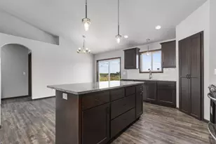 N9254 Homestead Ln, Appleton, WI 54915 - Photo 6