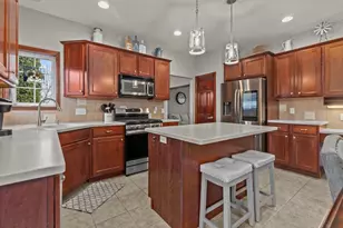 4027 E Glory Ln, Appleton, WI 54913 - Photo 12