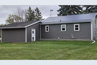355 SW Ceresco Street, Berlin, WI 54923 - Photo 6