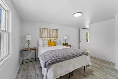 521 E 2nd Street, Kimberly, WI 54136 - Photo 16