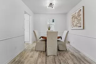 521 E 2nd St, Kimberly, WI 54136 - Photo 8