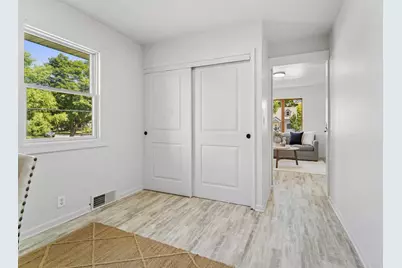 521 E 2nd Street, Kimberly, WI 54136 - Photo 6