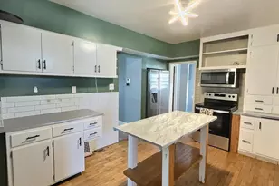 422 E 2nd St, Kimberly, WI 54136 - Photo 6