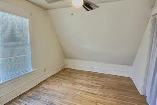 422 E 2nd St, Kimberly, WI 54136 - Photo 10