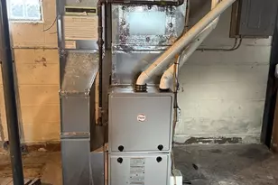 17 W Linwood Ave, Oshkosh, WI 54901 - Photo 26