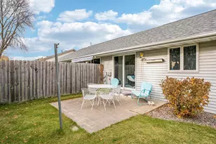 925 Pleasantview Ave, Little Chute, WI 54140 - Photo 34