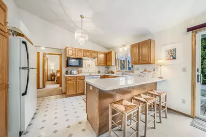 925 Pleasantview Avenue, Little Chute, WI 54140 - Photo 14