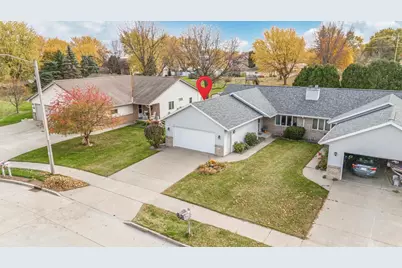 925 Pleasantview Avenue, Little Chute, WI 54140 - Photo 38