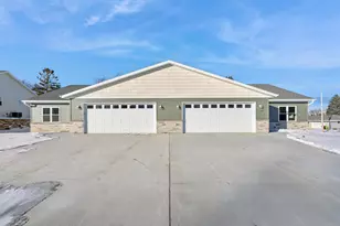 122 Evergreen Ln, Chilton, WI 53014 - Photo 1