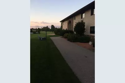 1735 Maricopa Drive #C, Oshkosh, WI 54904 - Photo 1