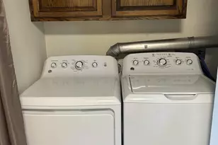 1735 Maricopa Dr, Oshkosh, WI 54904 - Photo 8