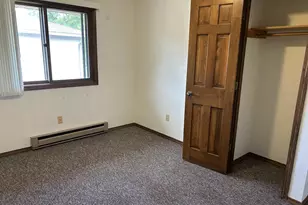 1735 Maricopa Dr, Oshkosh, WI 54904 - Photo 6