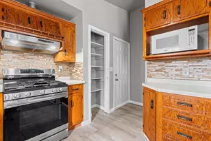 2174 Nellie Ln, Green Bay, WI 54311 - Photo 16