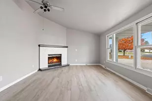 2174 Nellie Ln, Green Bay, WI 54311 - Photo 4