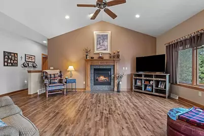 2378 Autumn Ridge Trail, Green Bay, WI 54313 - Photo 36