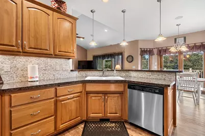 2378 Autumn Ridge Trail, Green Bay, WI 54313 - Photo 44