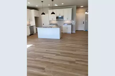 2505 Tipperary Trail, De Pere, WI 54115 - Photo 4