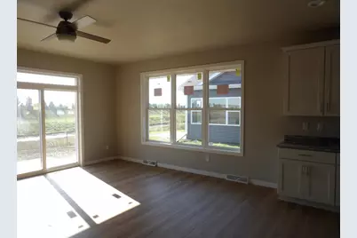 2505 Tipperary Trail, De Pere, WI 54115 - Photo 8