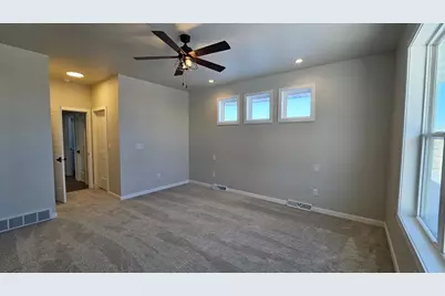 706 Tambour Court, De Pere, WI 54115 - Photo 8